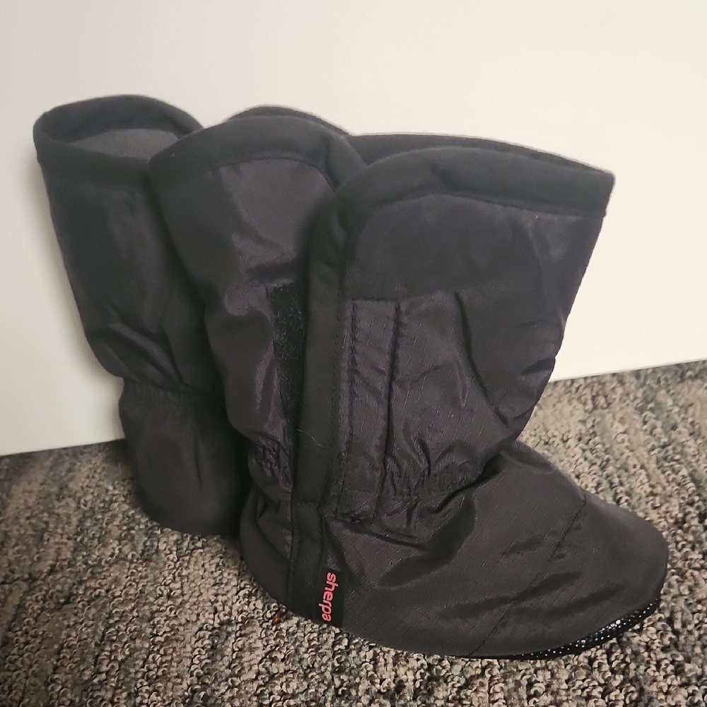 Sherpa Canada Moki Baby Boots Size 18-24 Months